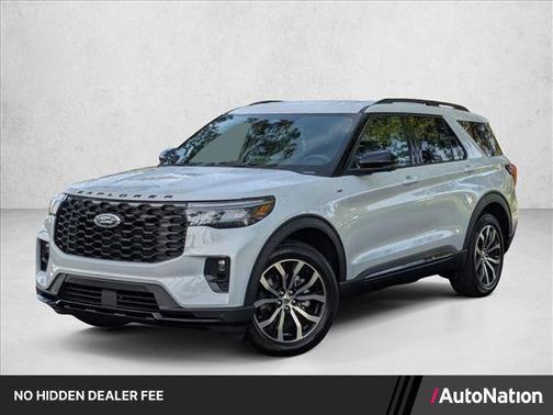 Space White Metallic 2026 Ford Explorer ST-Line