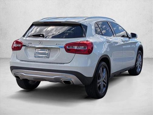 2015 Mercedes-Benz GLA-Class 4MATIC