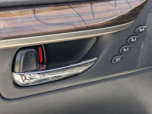 2016 Lexus ES 300h Base