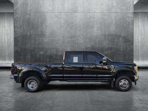 2022 Ford F-350 King Ranch