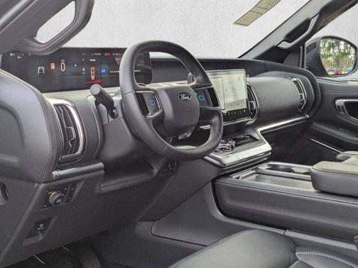 Agate Black Metallic 2026 Ford Expedition Platinum