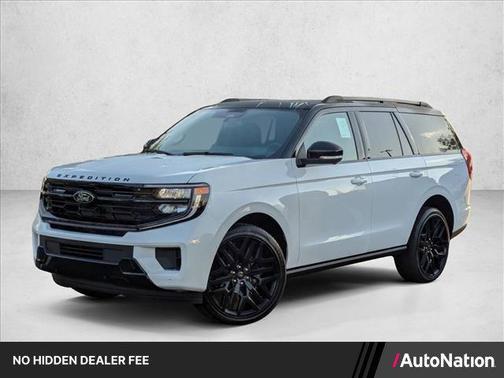 Star White Metallic Tri-Coat 2026 Ford Expedition Platinum