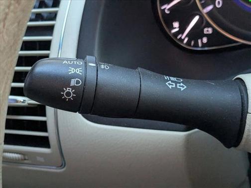 2016 INFINITI QX80 Base