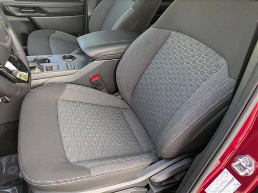 Ruby Red Metallic Tinted Clearcoat 2026 Ford Ranger XLT