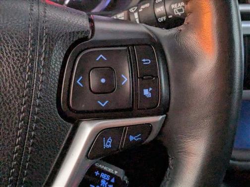 2019 Toyota Highlander Hybrid Platinum