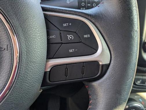 2015 Jeep Renegade Trailhawk