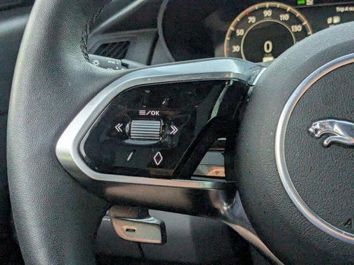 2024 Jaguar E-PACE R-Dynamic SE P250 AWD Automatic