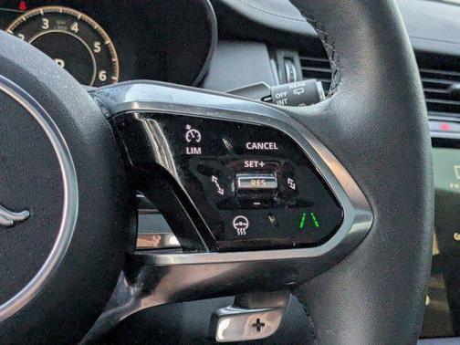 2024 Jaguar E-PACE R-Dynamic SE P250 AWD Automatic