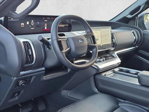 Glacier Gray Metallic Tri-Coat 2027 Ford Expedition Platinum