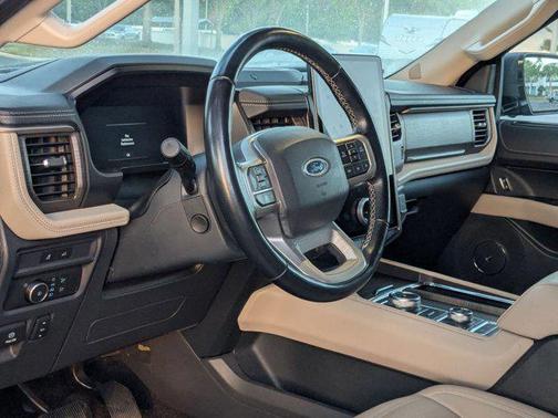 Infinite Blue Metallic Tinted Clearcoat 2022 Ford Expedition Limited