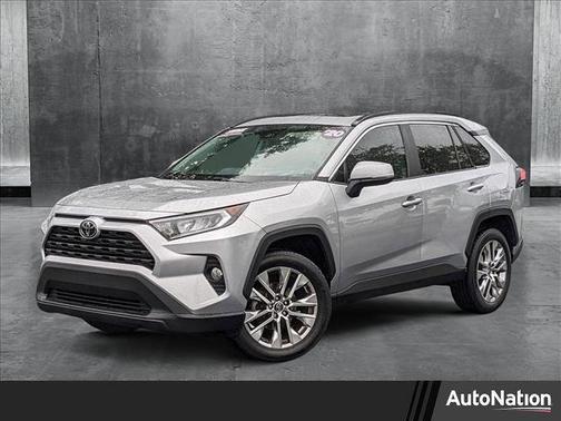 2020 Toyota RAV4 XLE Premium
