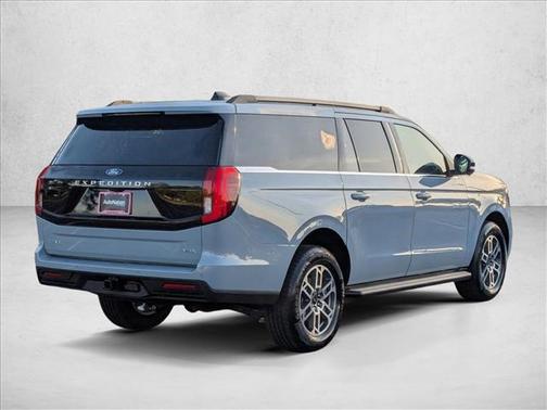 Glacier Gray Metallic Tri-Coat 2026 Ford Expedition Max Active 4x2
