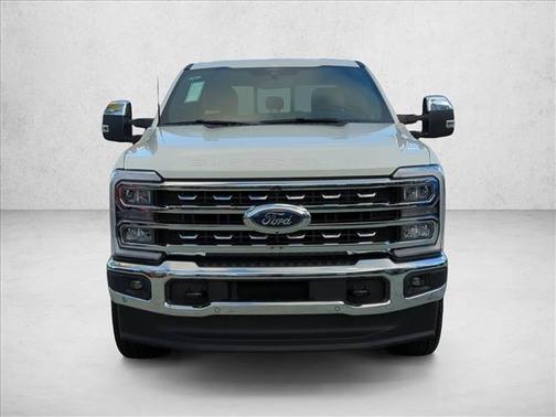 Star White Metallic Tri-Coat 2026 Ford F-350 Lariat