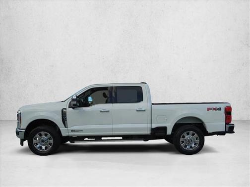 Star White Metallic Tri-Coat 2026 Ford F-350 Lariat