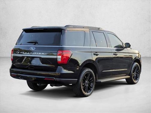 Agate Black Metallic 2024 Ford Expedition XLT