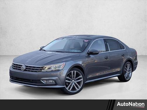 2017 Volkswagen Passat 1.8T SE w/Technology