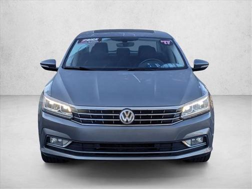 2017 Volkswagen Passat 1.8T SE w/Technology