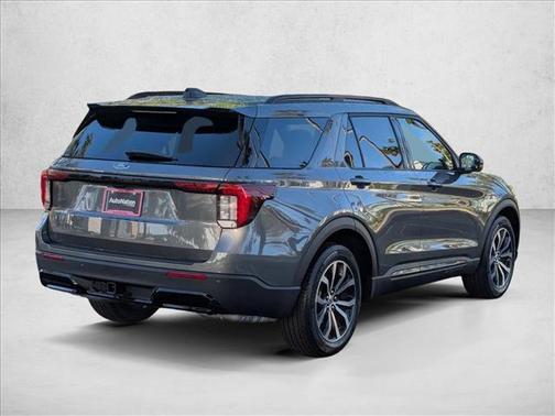 Carbonized Gray Metallic 2026 Ford Explorer ST-Line