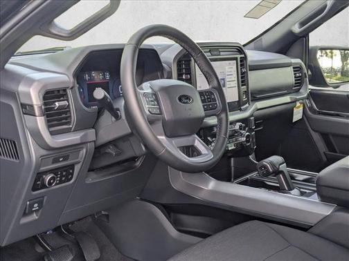 Agate Black Metallic 2026 Ford F-150 XLT