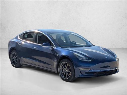 2019 Tesla Model 3 Standard Range Plus