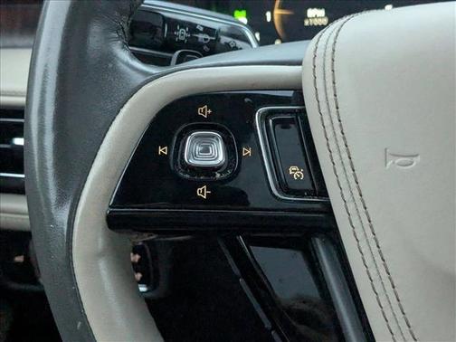 Asher Gray Metallic Clearcoat 2022 Lincoln Aviator Reserve AWD