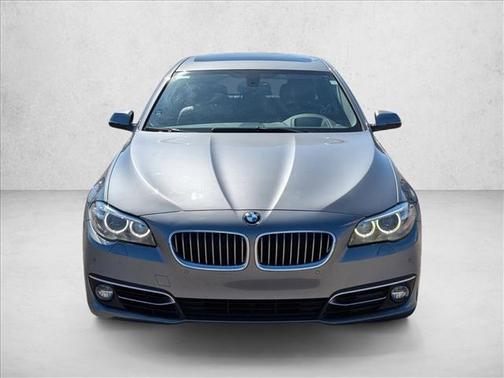 2016 BMW 528 528i