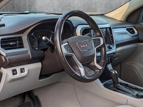 2017 GMC Acadia SLT-2