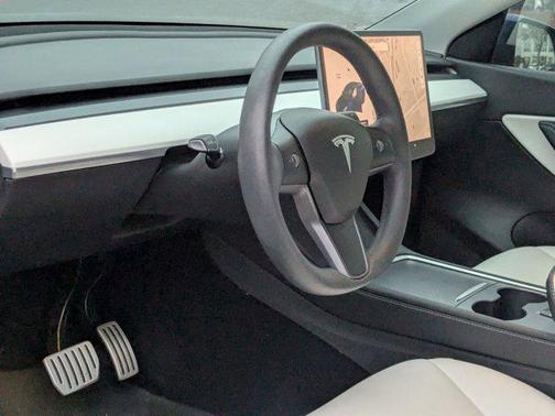 2021 Tesla Model Y Performance Dual Motor All-Wheel Drive