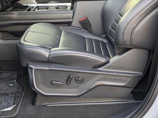 2025 Ford F-250 Platinum