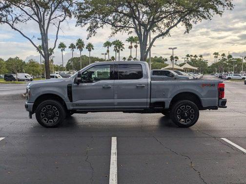 2025 Ford F-250 Platinum