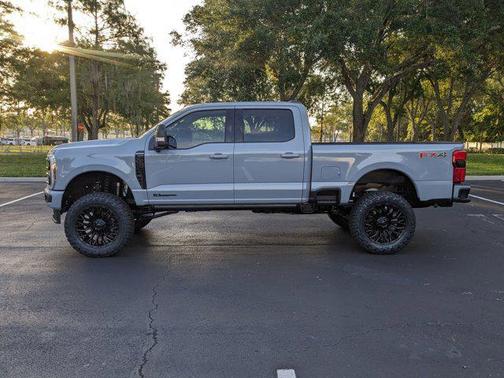 2025 Ford F-250 Platinum