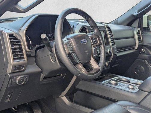 Star White Metallic Tri-Coat 2020 Ford Expedition XLT