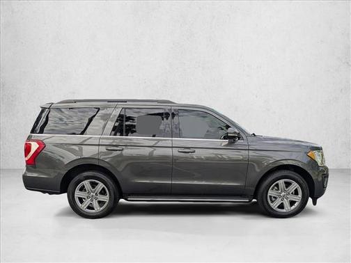 Magnetic Metallic 2019 Ford Expedition XLT