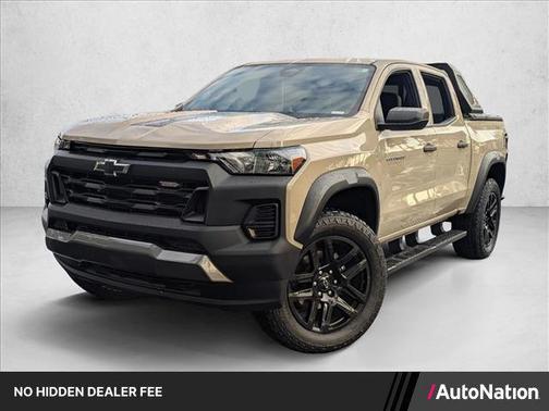 Sand Dune Metallic 2023 Chevrolet Colorado Trail Boss