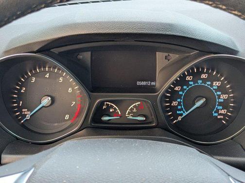 White Platinum Metallic Tri-Coat 2015 Ford Escape Titanium