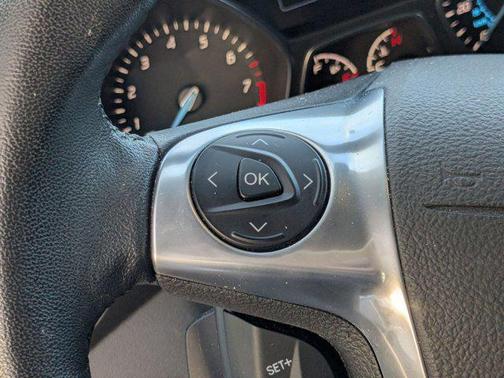 White Platinum Metallic Tri-Coat 2015 Ford Escape Titanium