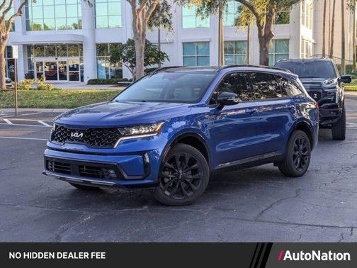 Sapphire Blue 2022 Kia Sorento SX