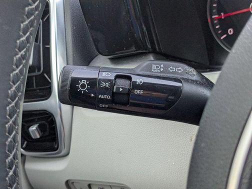 Sapphire Blue 2022 Kia Sorento SX
