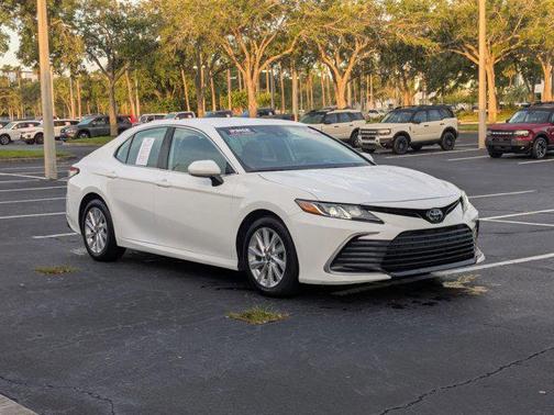 2023 Toyota Camry LE