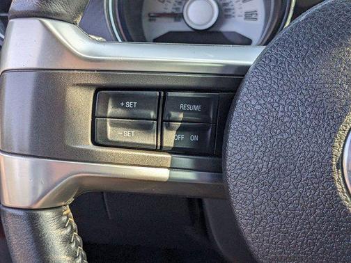 2012 Ford Mustang GT Premium