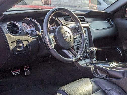 2012 Ford Mustang GT Premium