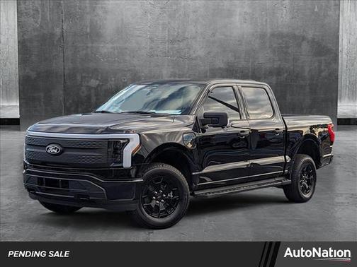 2025 Ford F-150 Lightning XLT
