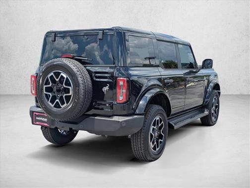 Shadow Black 2026 Ford Bronco Outer Banks