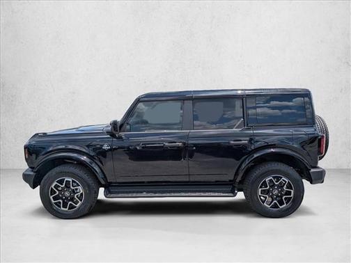 Shadow Black 2026 Ford Bronco Outer Banks