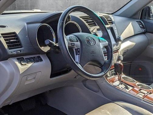 2012 Toyota Highlander Limited