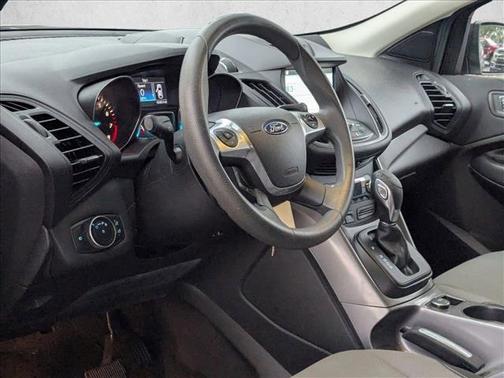 Magnetic 2016 Ford Escape SE