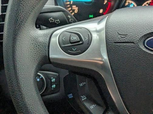 Magnetic 2016 Ford Escape SE