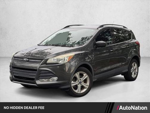 Magnetic 2016 Ford Escape SE