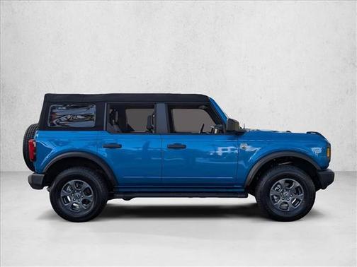 Velocity Blue Metallic 2024 Ford Bronco Big Bend