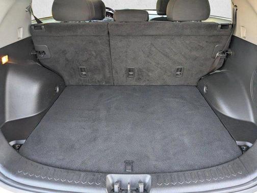 Clear White 2014 Kia Sportage EX